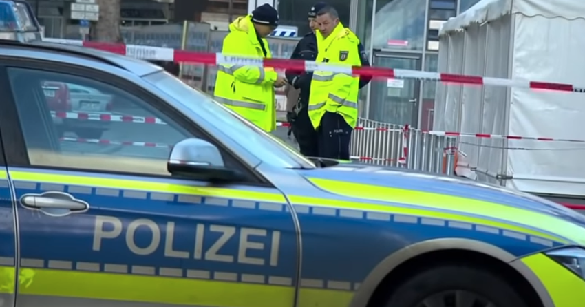  مقتل شخص وإصابة 30 بجروح في حادث اقتحام سيارة لحشد في برلين